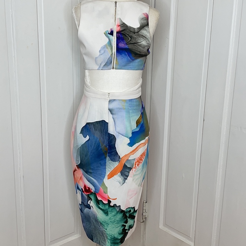 STYLESTALKER•DRESS - Picture 5 of 8